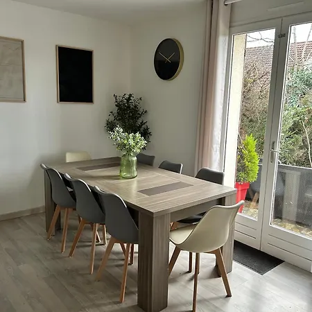Cosy Proche Et Paris Villa Champs-Sur-Marne